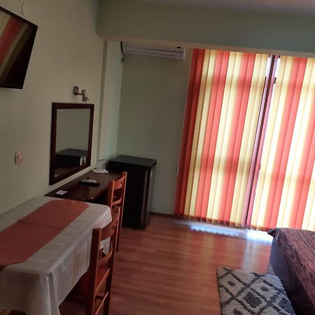 Motel Elegance Szandanszki Kültér fotó